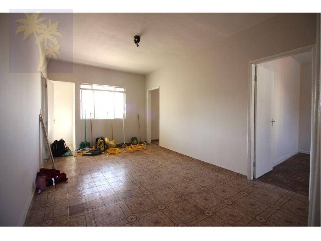 Apartamento para alugar com 2 quartos, 95m² - Foto 3