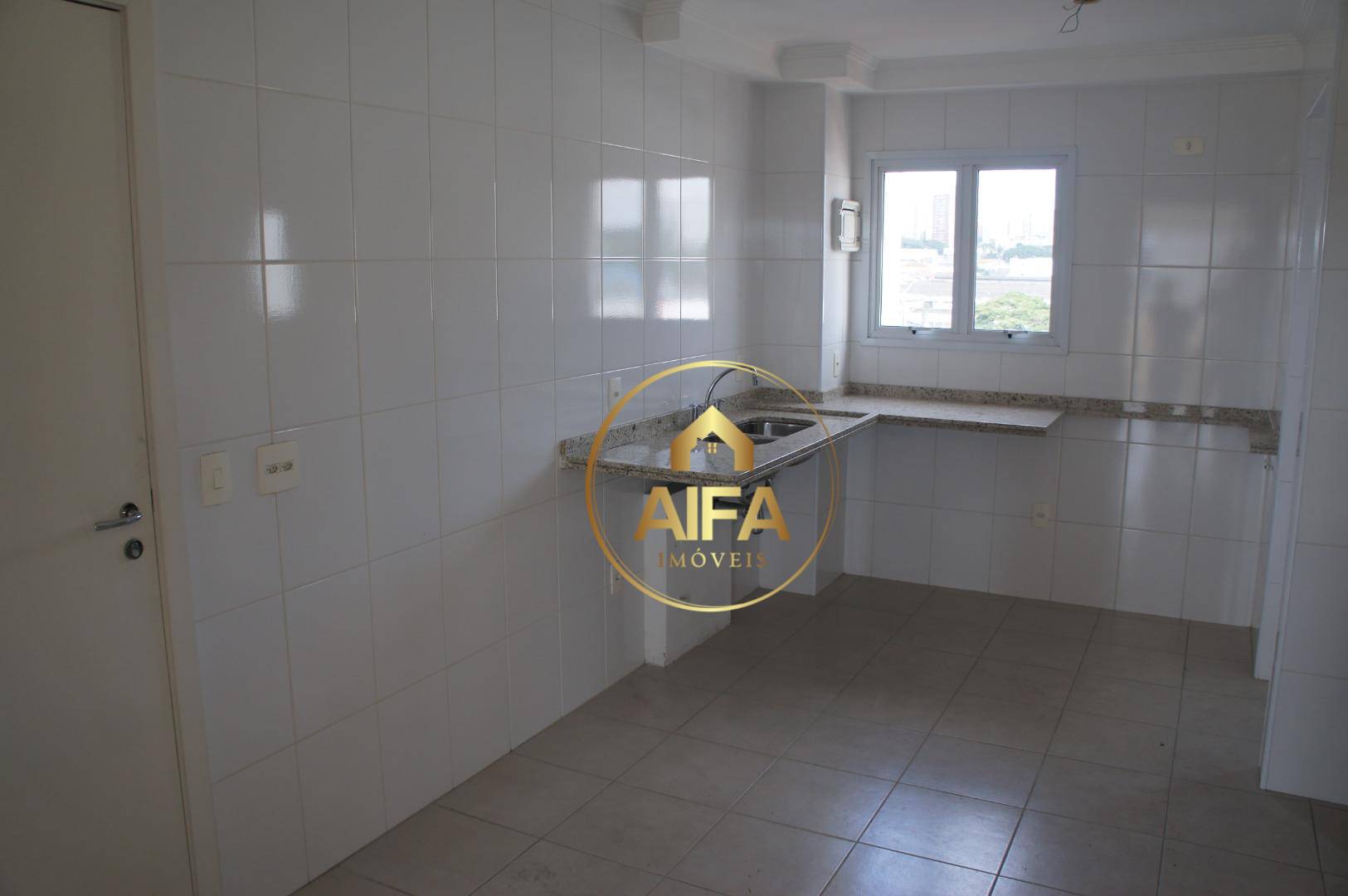 Apartamento à venda com 3 quartos, 125m² - Foto 5