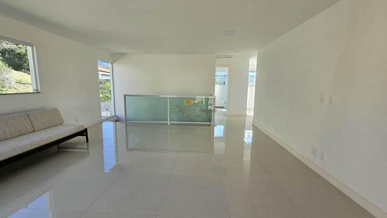 Casa de Condomínio à venda com 2 quartos, 252m² - Foto 5