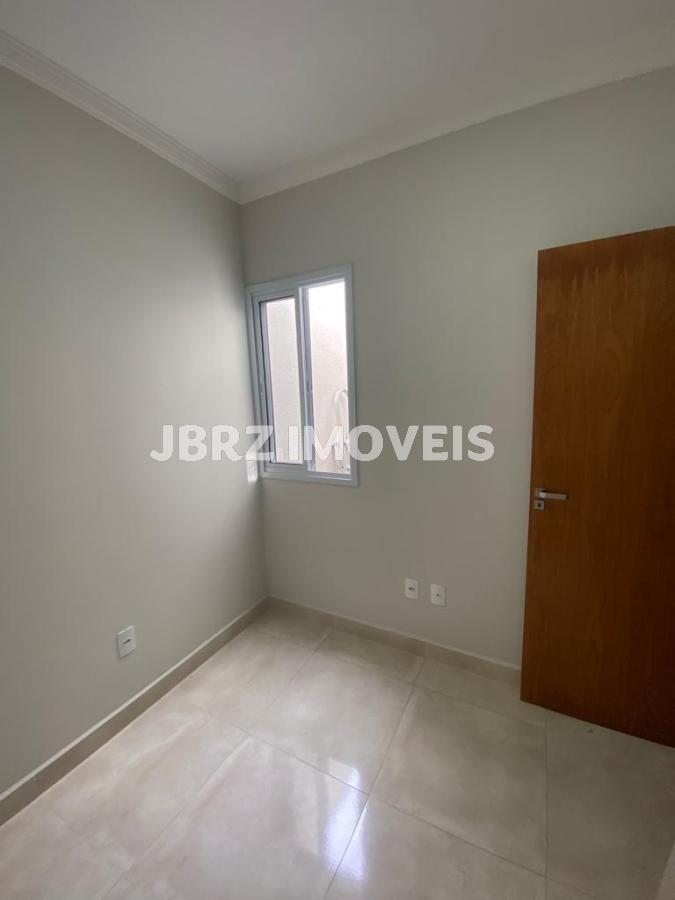 Casa à venda com 2 quartos, 75m² - Foto 12