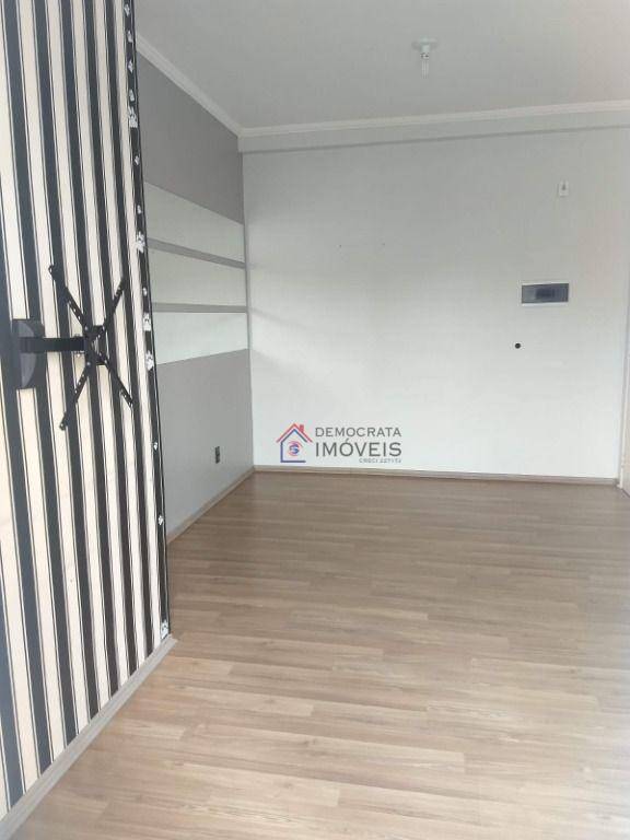 Apartamento à venda com 2 quartos, 50m² - Foto 3