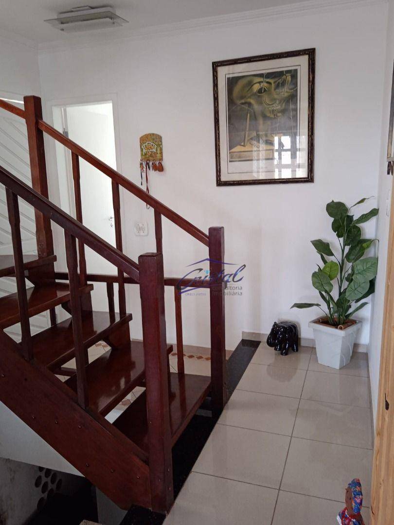 Casa de Condomínio à venda com 3 quartos, 211m² - Foto 6