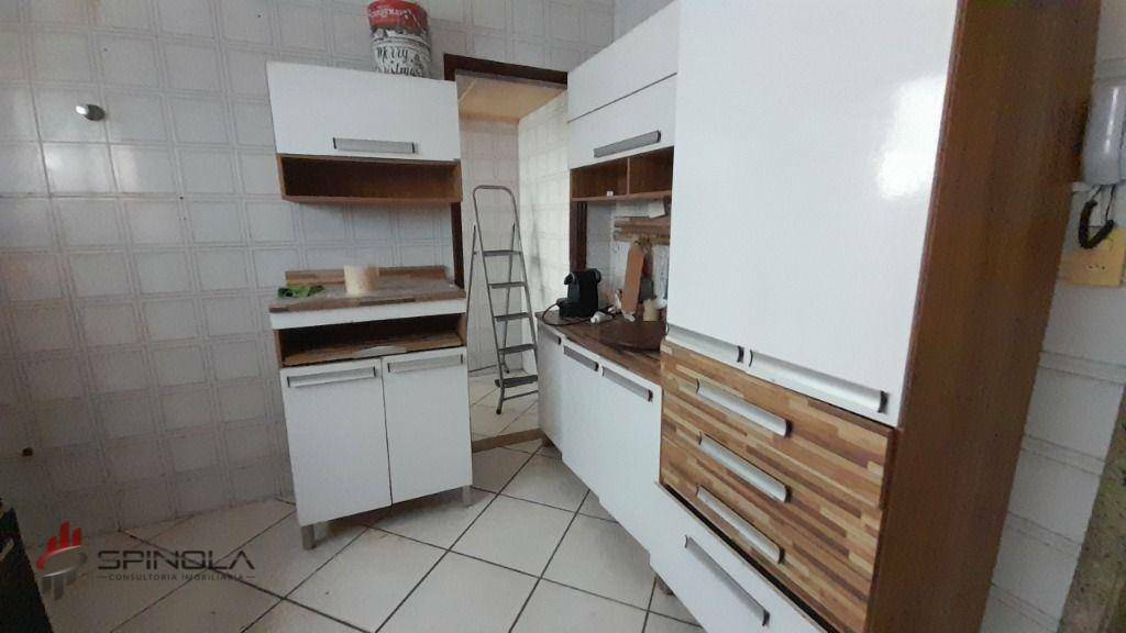 Apartamento à venda com 2 quartos, 69m² - Foto 11