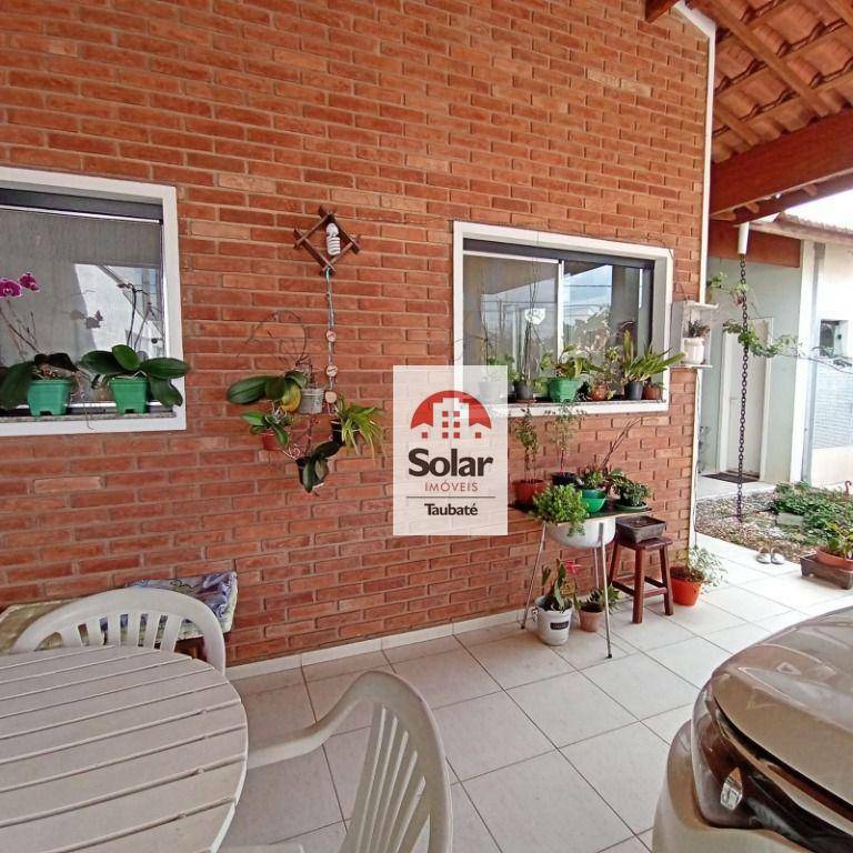 Casa à venda com 2 quartos, 136m² - Foto 3