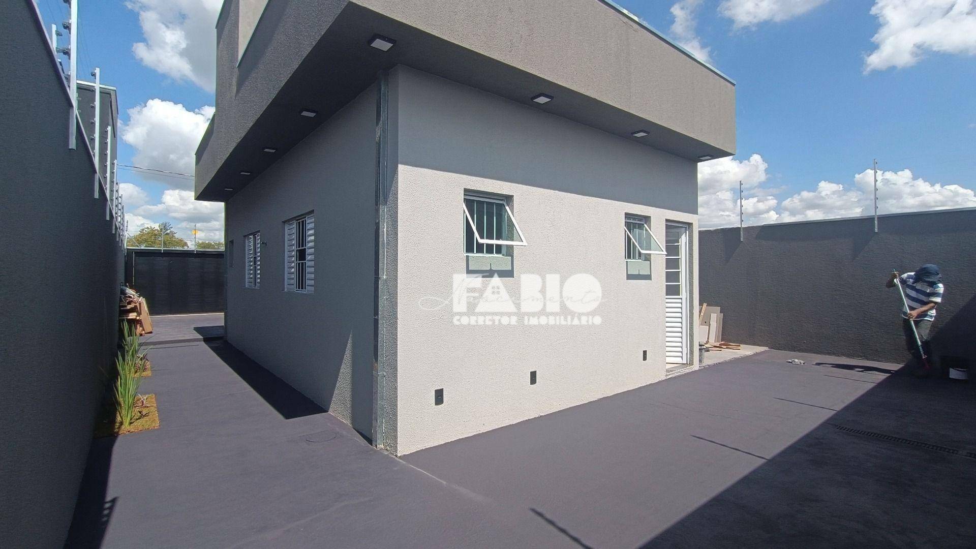 Casa à venda com 2 quartos, 70m² - Foto 12