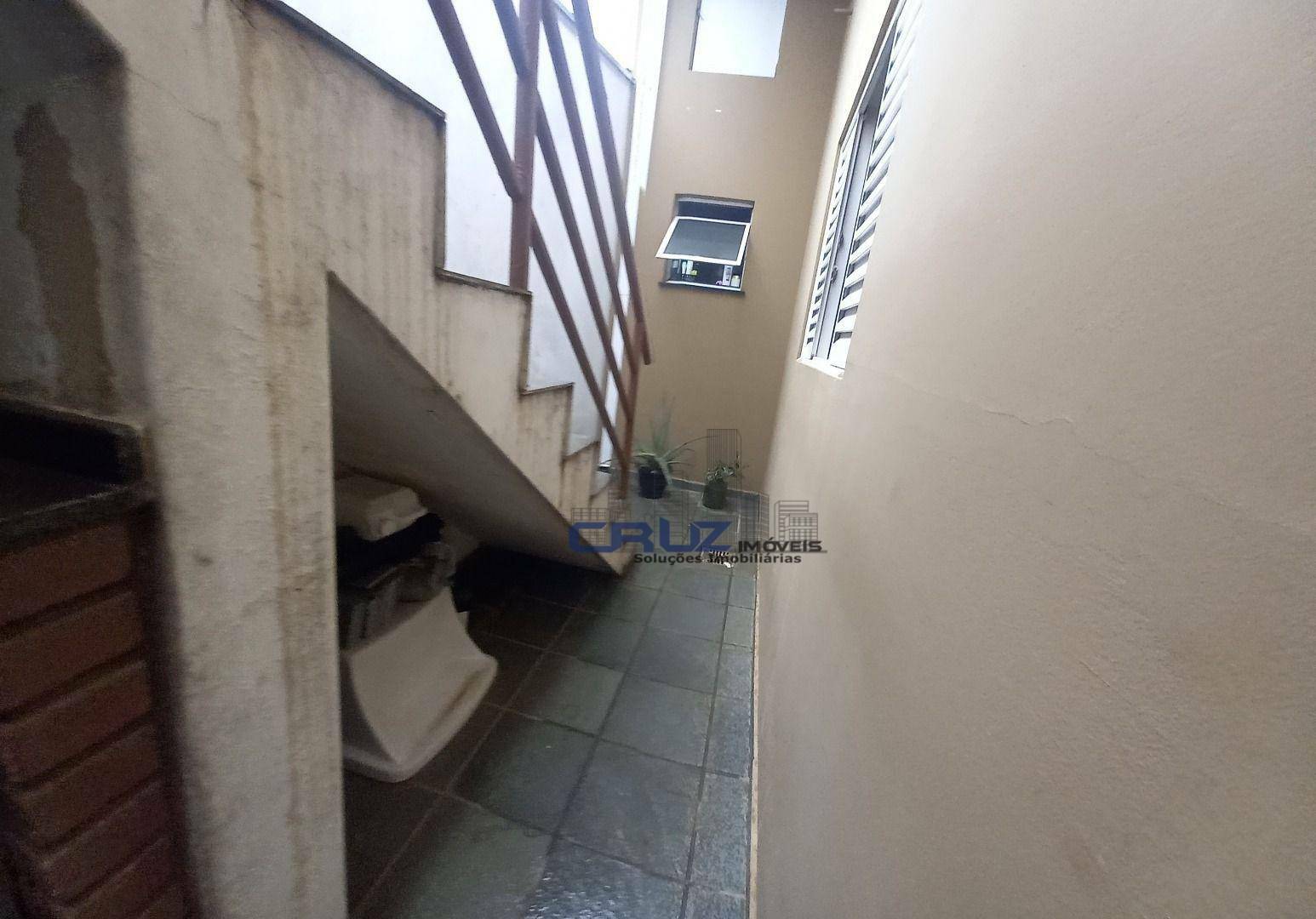 Casa à venda com 3 quartos, 125m² - Foto 31