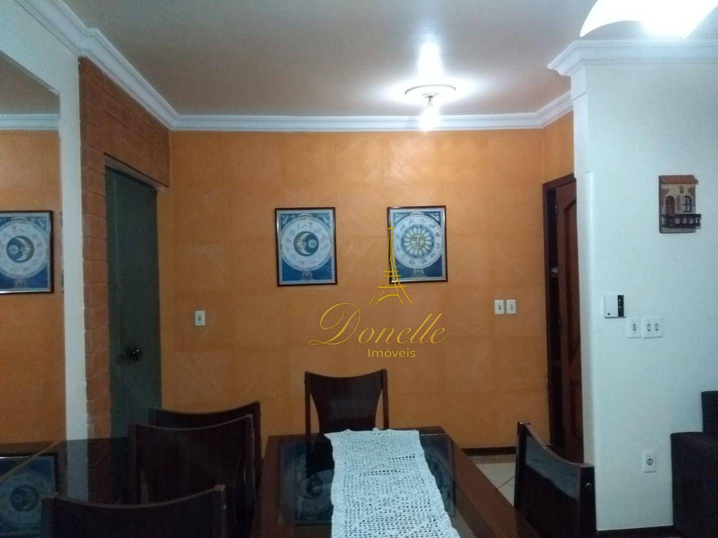 Casa à venda com 3 quartos, 200m² - Foto 26