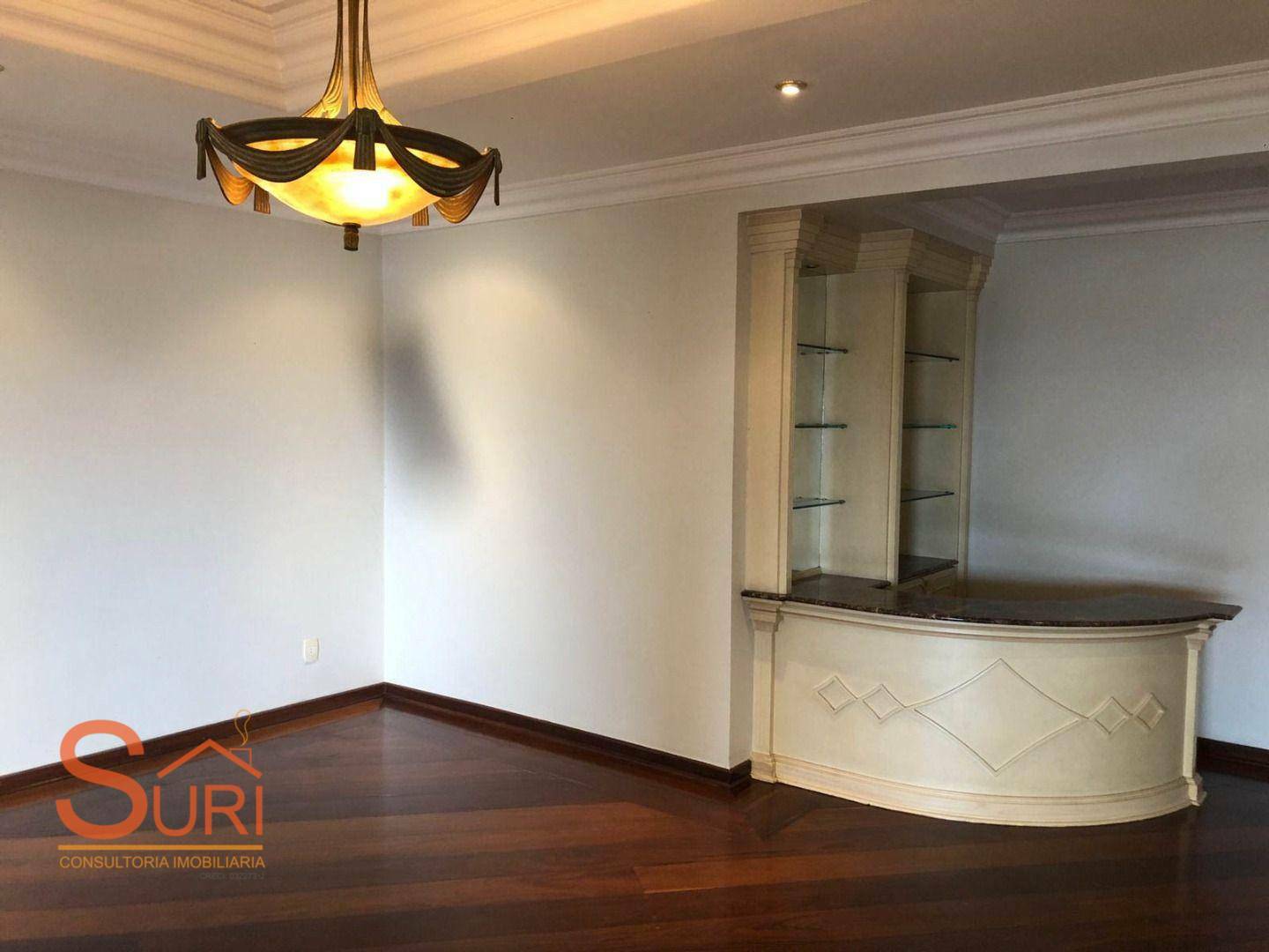 Apartamento à venda com 4 quartos, 325m² - Foto 4