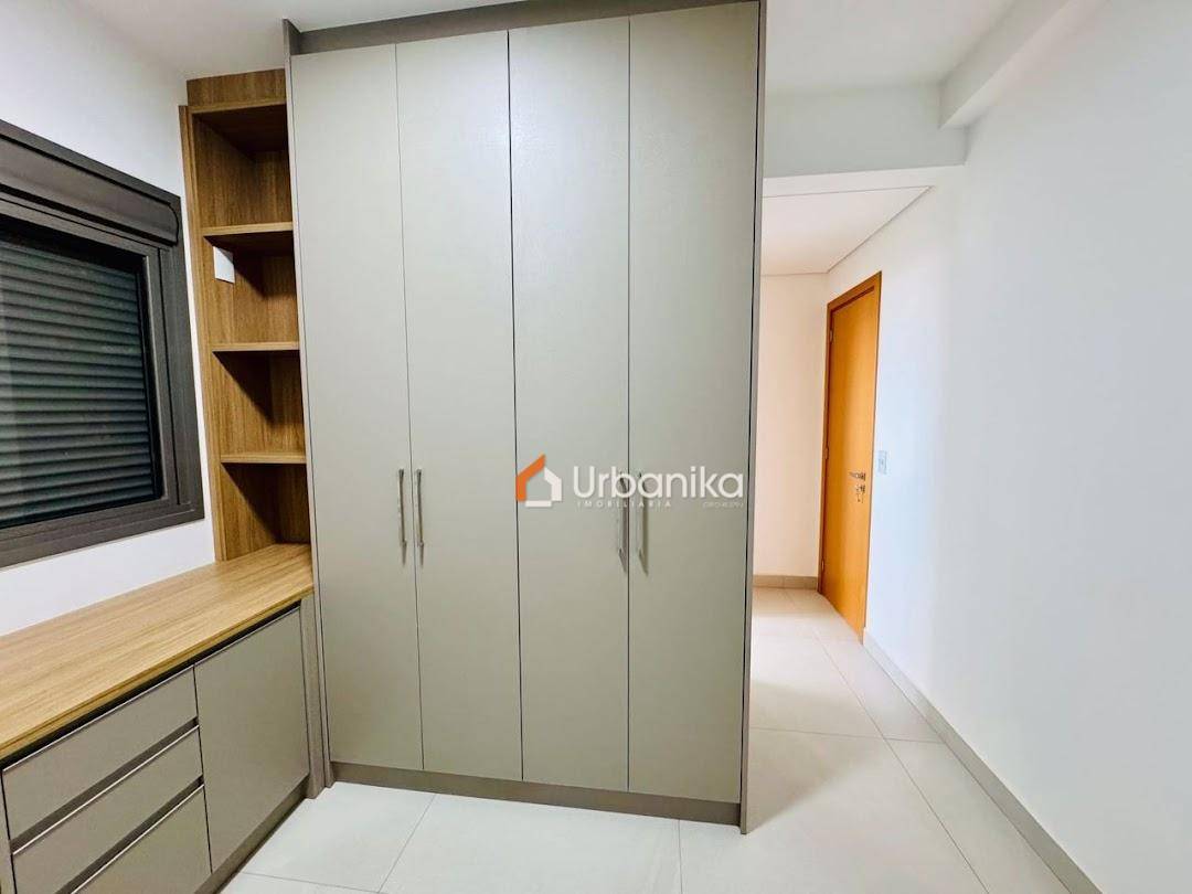 Apartamento, 3 quartos, 134 m² - Foto 1