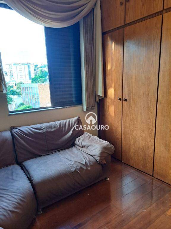 Apartamento à venda com 3 quartos, 125m² - Foto 18