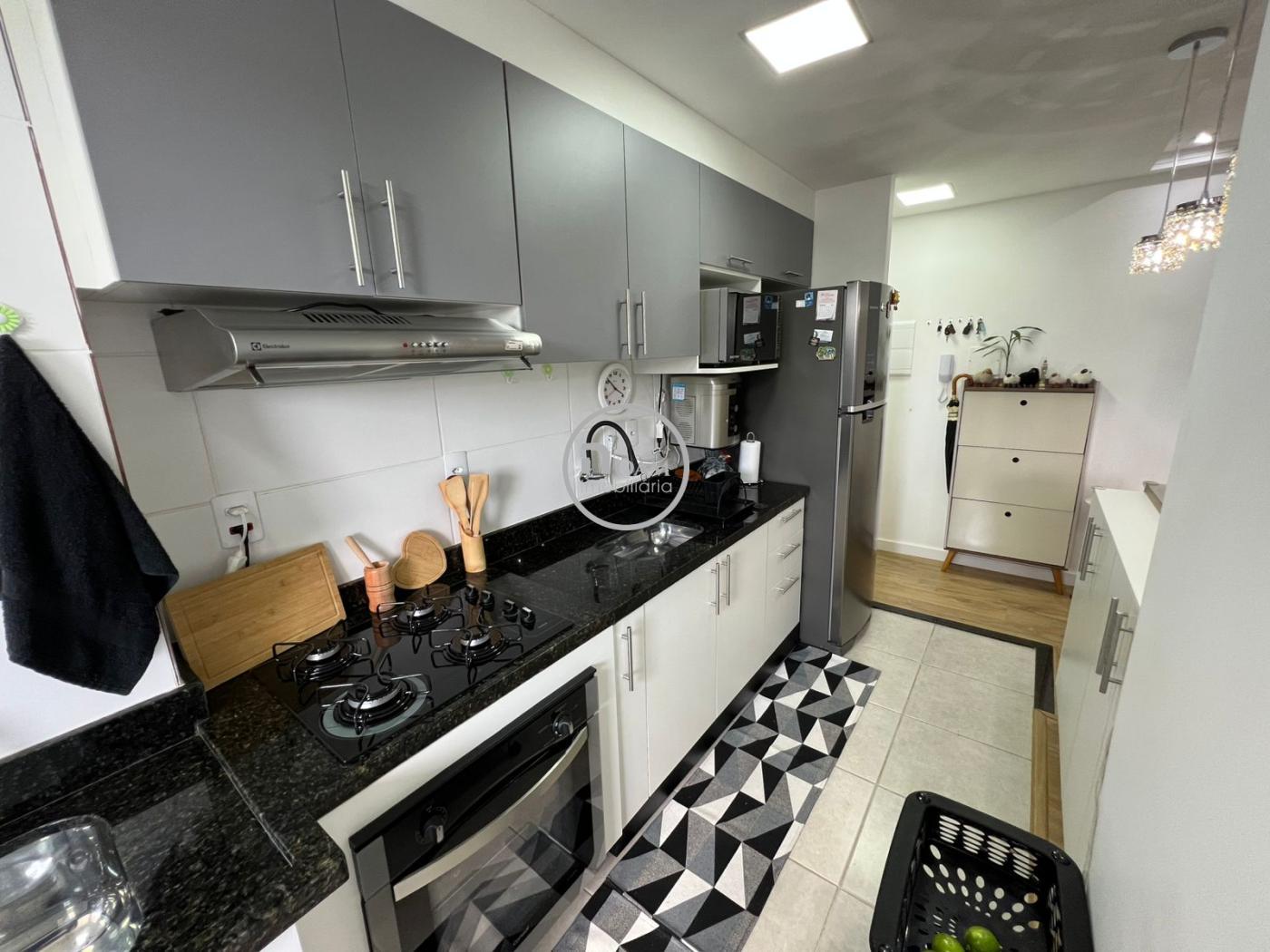 Apartamento à venda com 2 quartos, 60m² - Foto 12