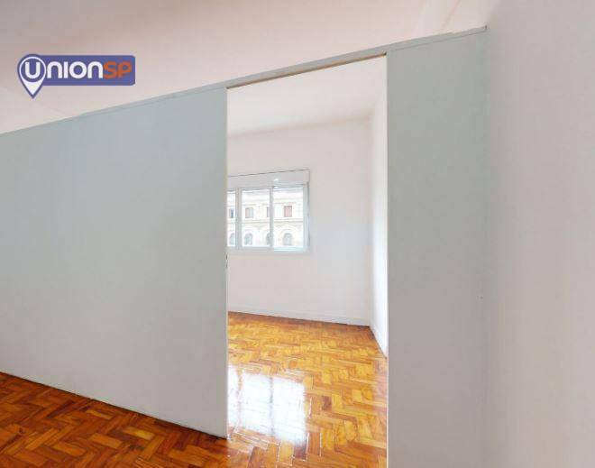 Apartamento à venda com 1 quarto, 32m² - Foto 2