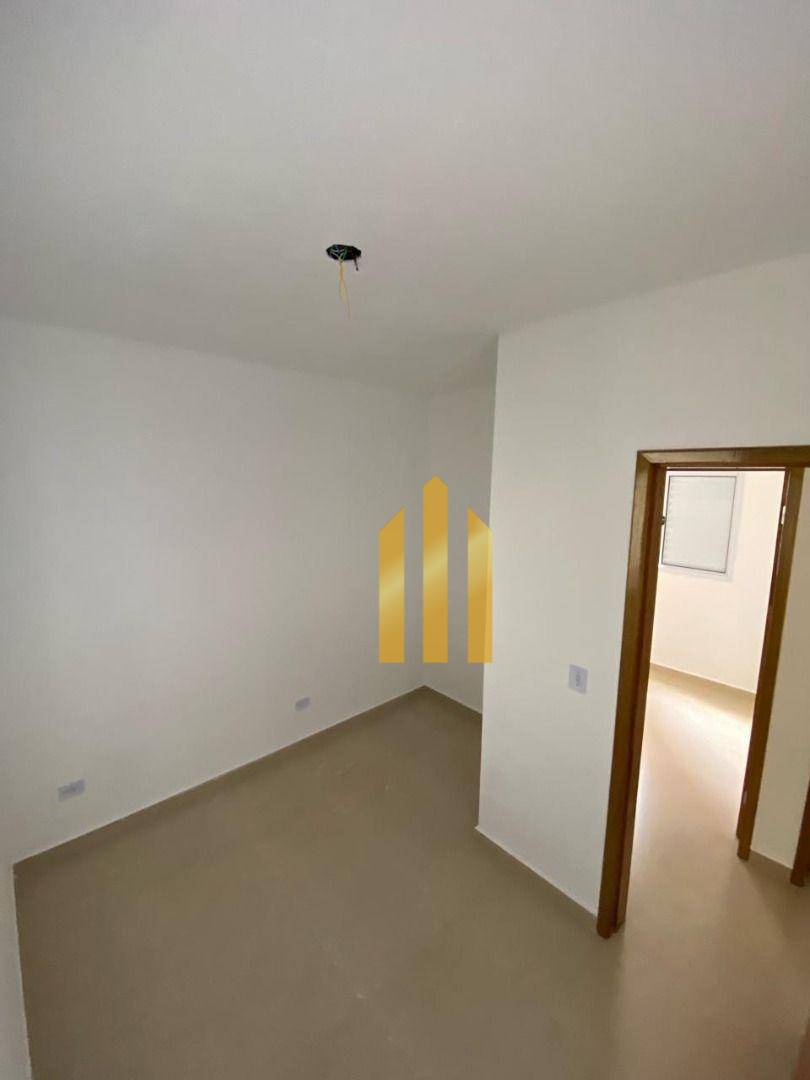 Apartamento à venda com 2 quartos, 40m² - Foto 8