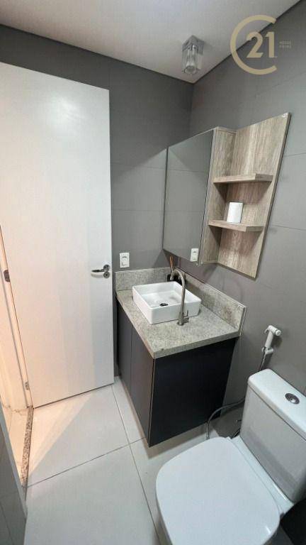 Apartamento à venda com 2 quartos, 67m² - Foto 24