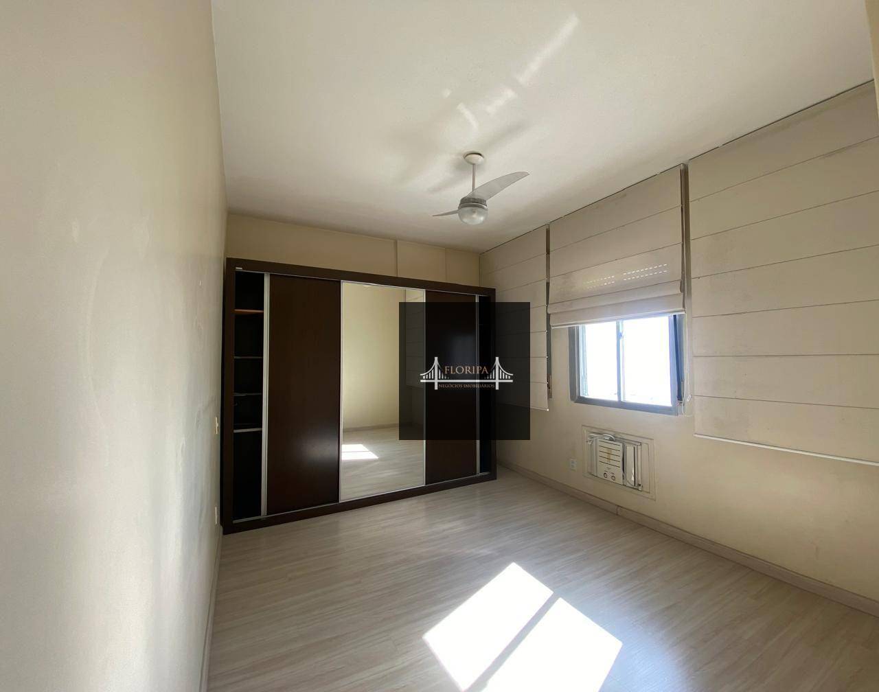 Apartamento à venda com 3 quartos, 161m² - Foto 14