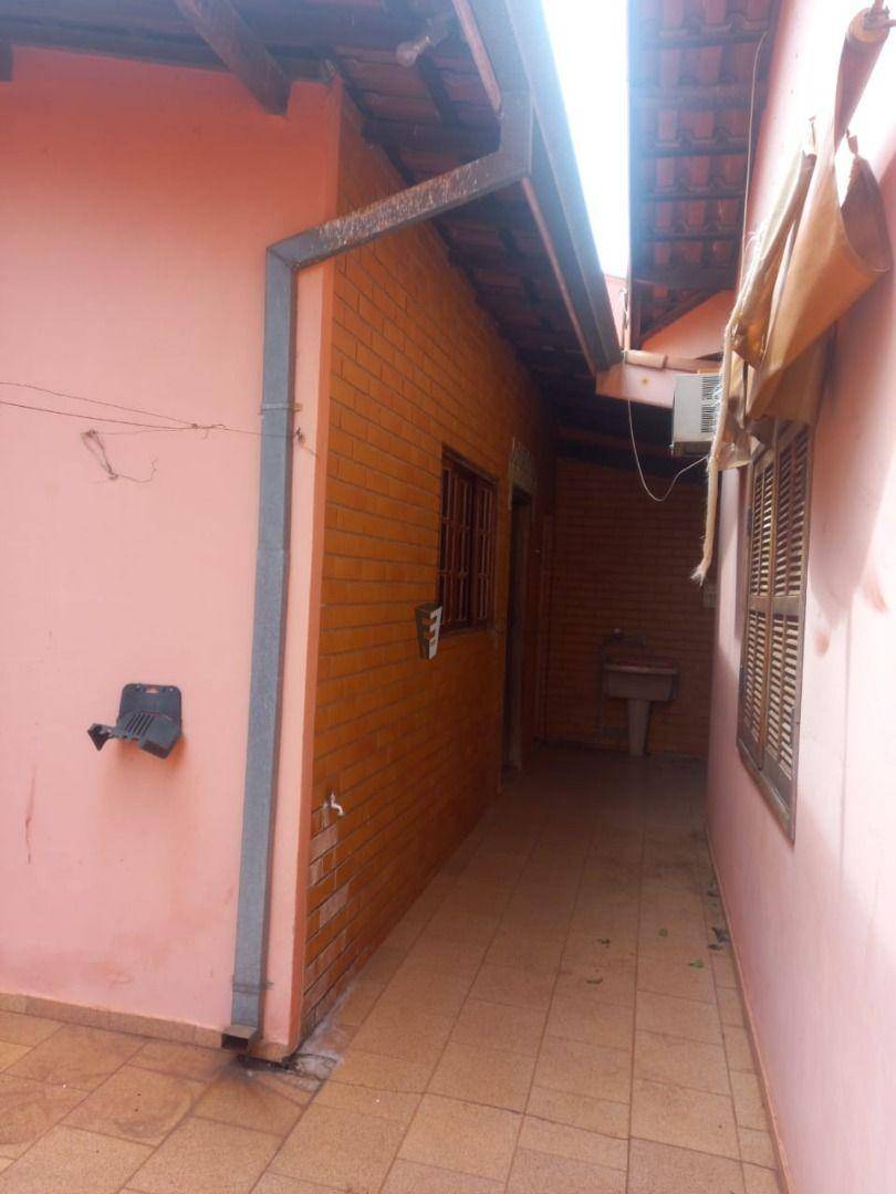 Casa à venda com 3 quartos, 300M2 - Foto 18