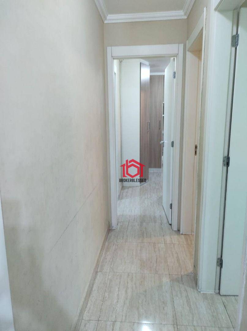 Apartamento à venda com 2 quartos, 43m² - Foto 22