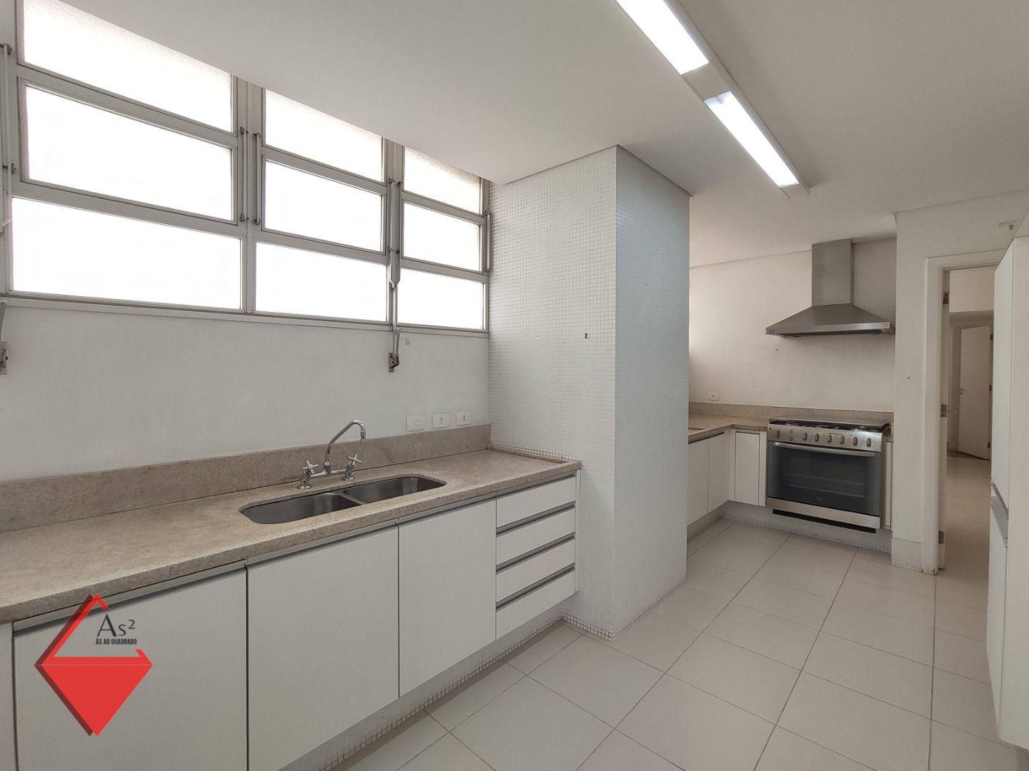 Apartamento à venda com 3 quartos, 222m² - Foto 43