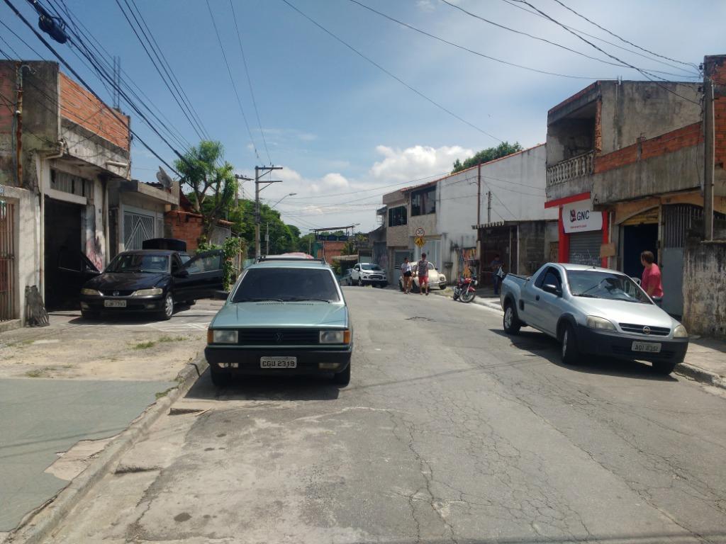 Sobrado à venda com 3 quartos, 140m² - Foto 4