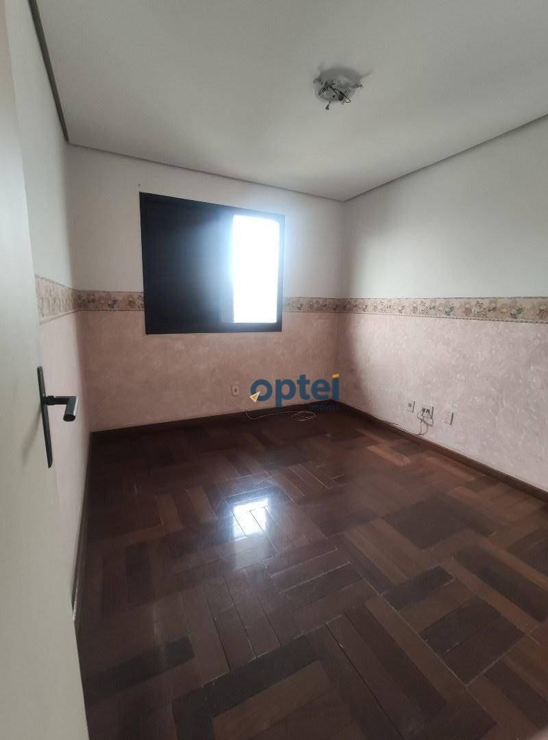 Apartamento à venda com 3 quartos, 82m² - Foto 13