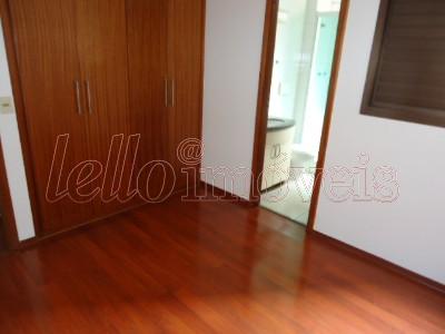 Apartamento para alugar com 2 quartos, 74m² - Foto 4