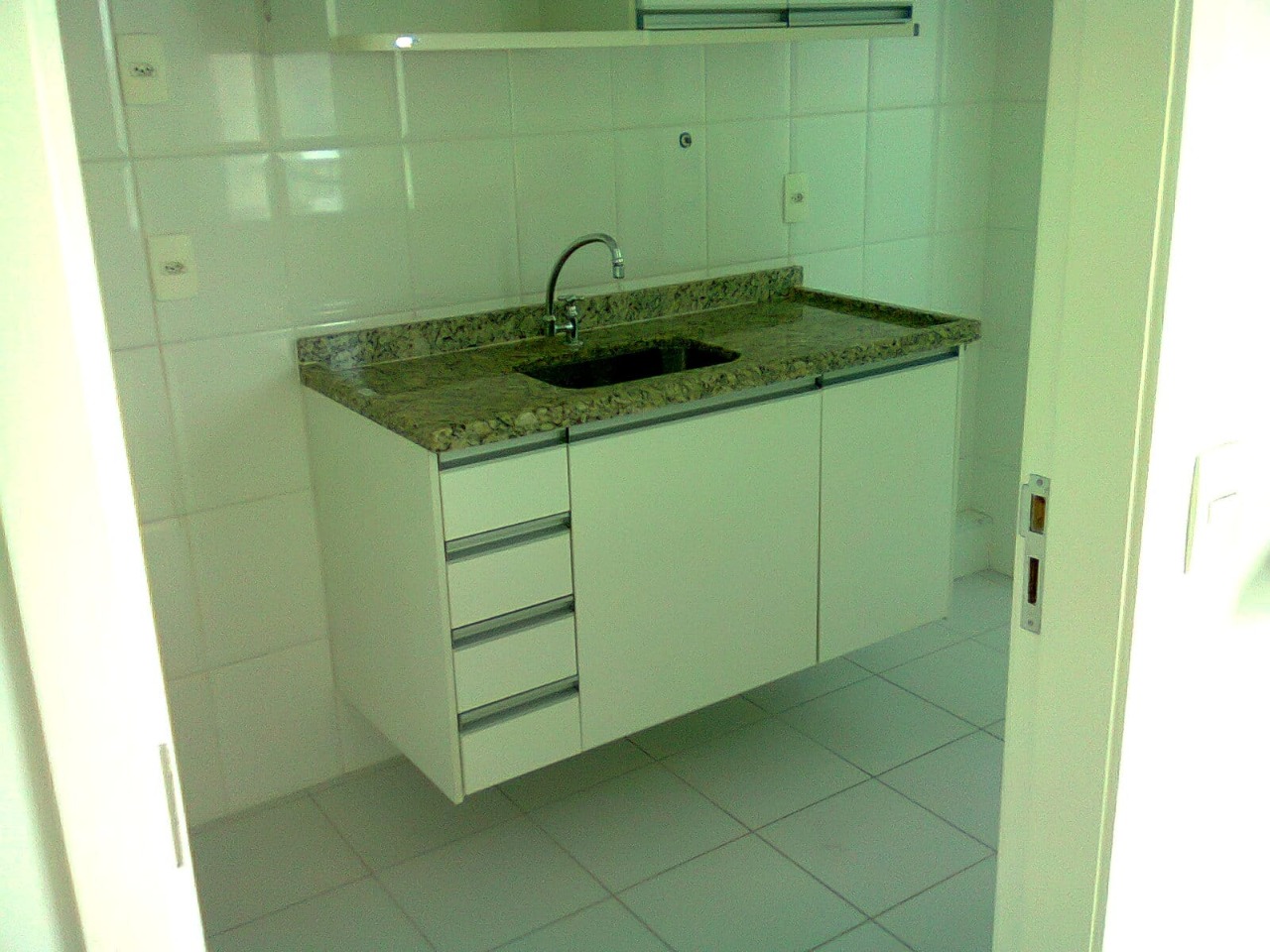 Apartamento à venda com 1 quarto, 57m² - Foto 12