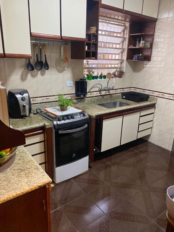 Apartamento à venda com 2 quartos, 58m² - Foto 4