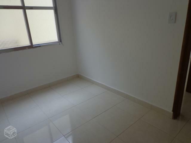 Apartamento à venda com 2 quartos, 65m² - Foto 19