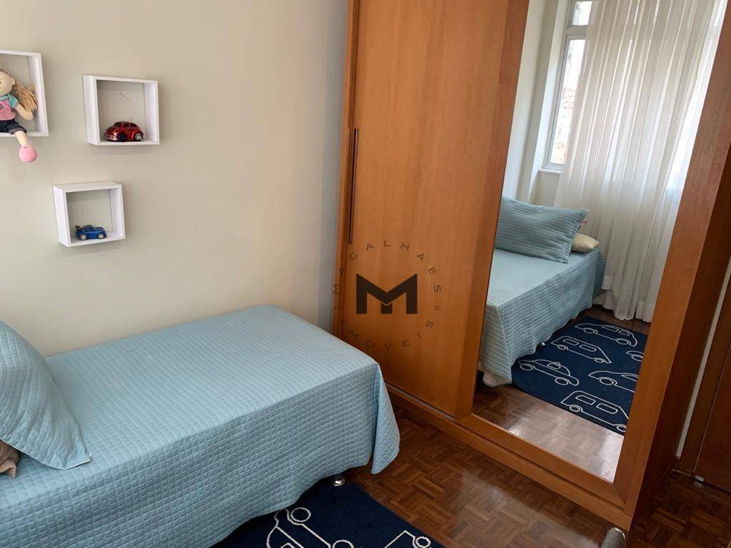 Apartamento à venda com 3 quartos, 123m² - Foto 9