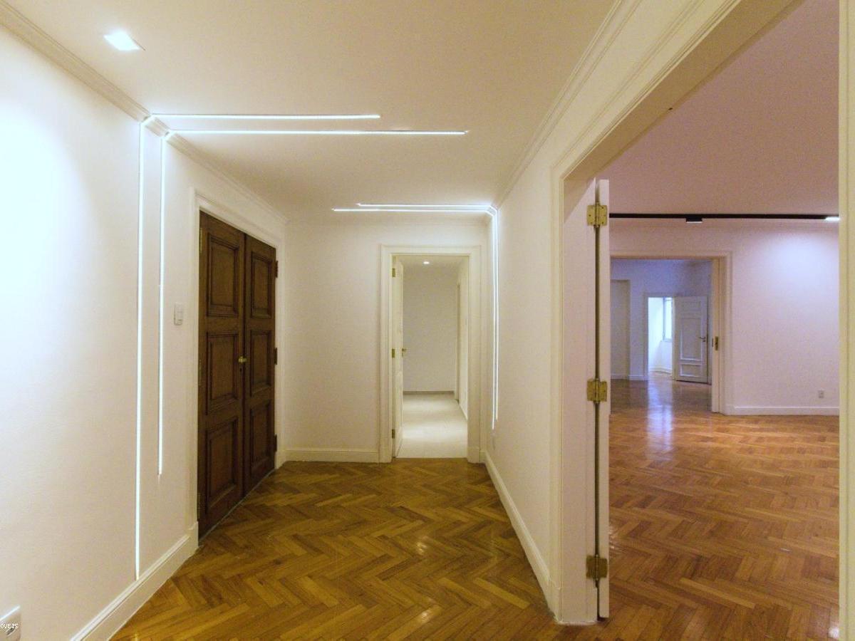 Apartamento à venda com 4 quartos, 320m² - Foto 32