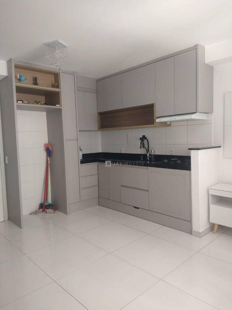 Apartamento para alugar com 1 quarto, 32m² - Foto 1