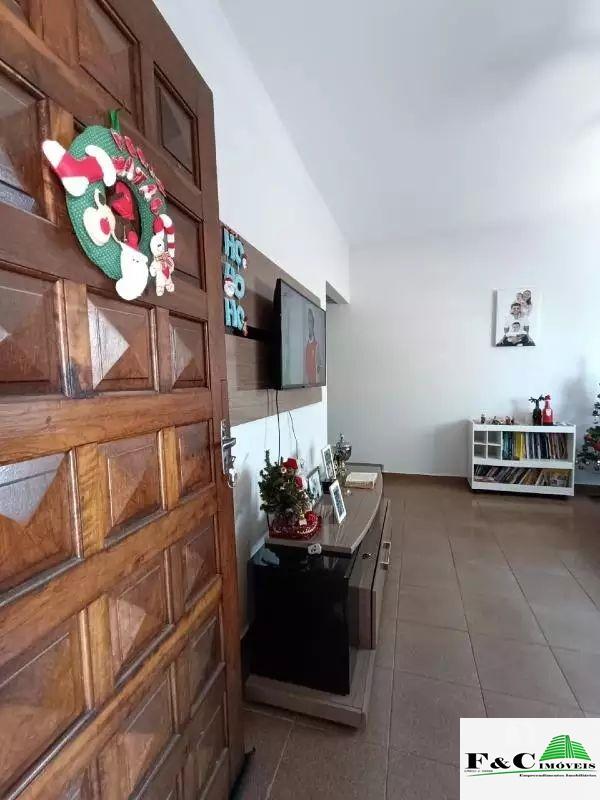 Casa à venda com 3 quartos, 200m² - Foto 22