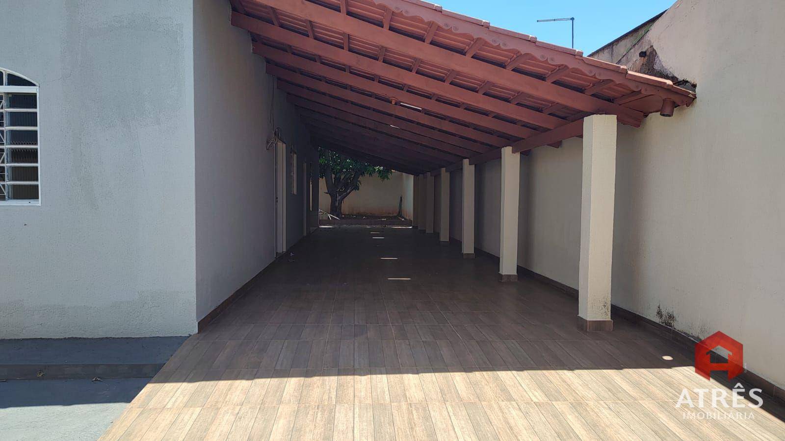 Casa à venda com 3 quartos, 169m² - Foto 4