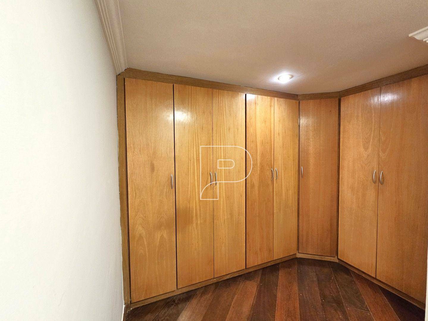 Casa de Condomínio à venda e aluguel com 5 quartos, 623m² - Foto 17