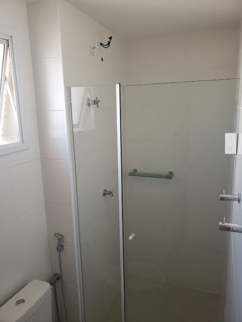 Apartamento para alugar com 2 quartos, 69m² - Foto 10