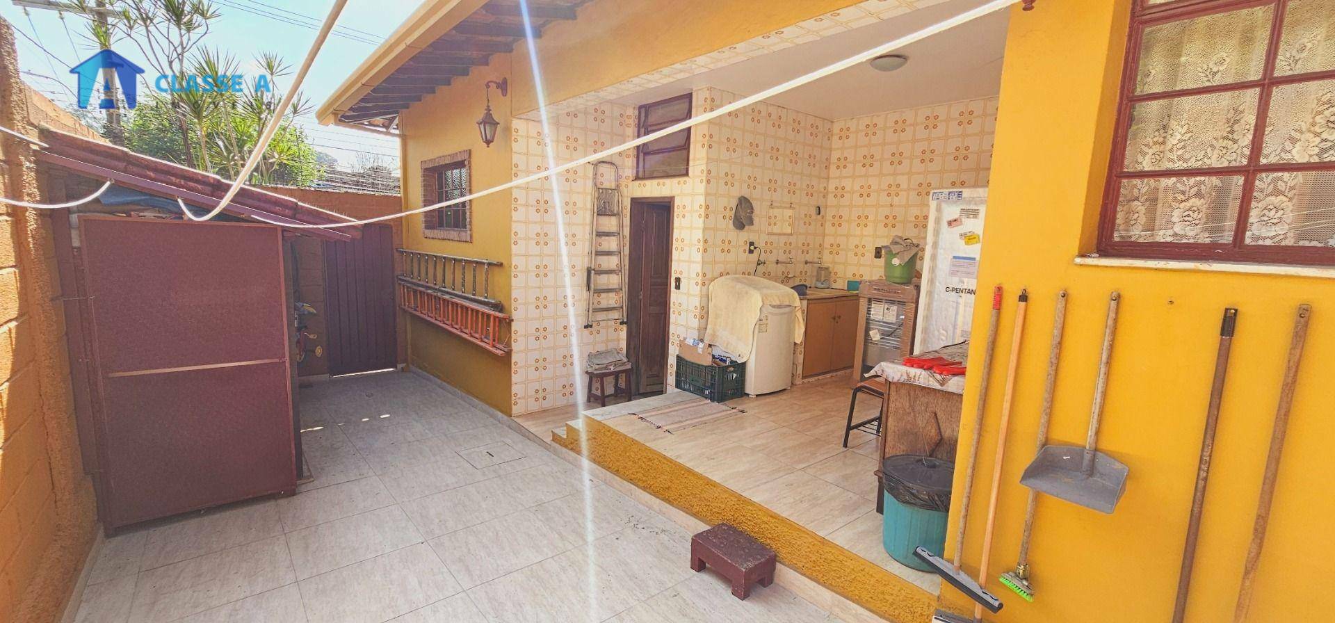 Casa de Condomínio à venda com 4 quartos, 280m² - Foto 11