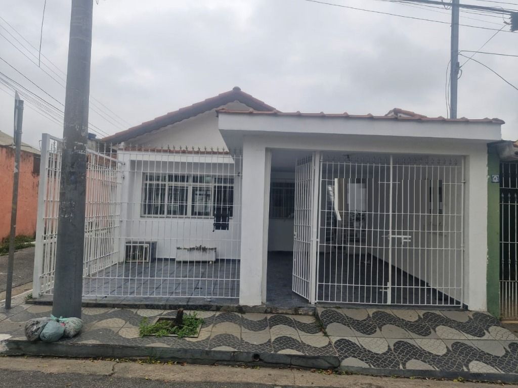 Casa à venda com 2 quartos, 169m² - Foto 1