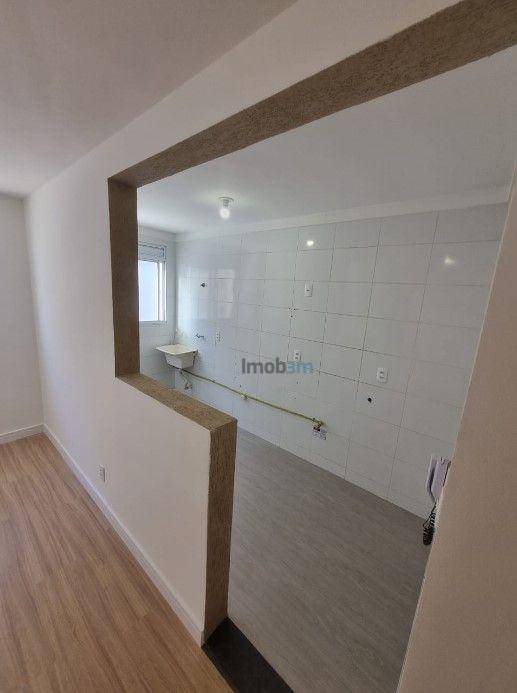 Apartamento à venda com 2 quartos, 44m² - Foto 3