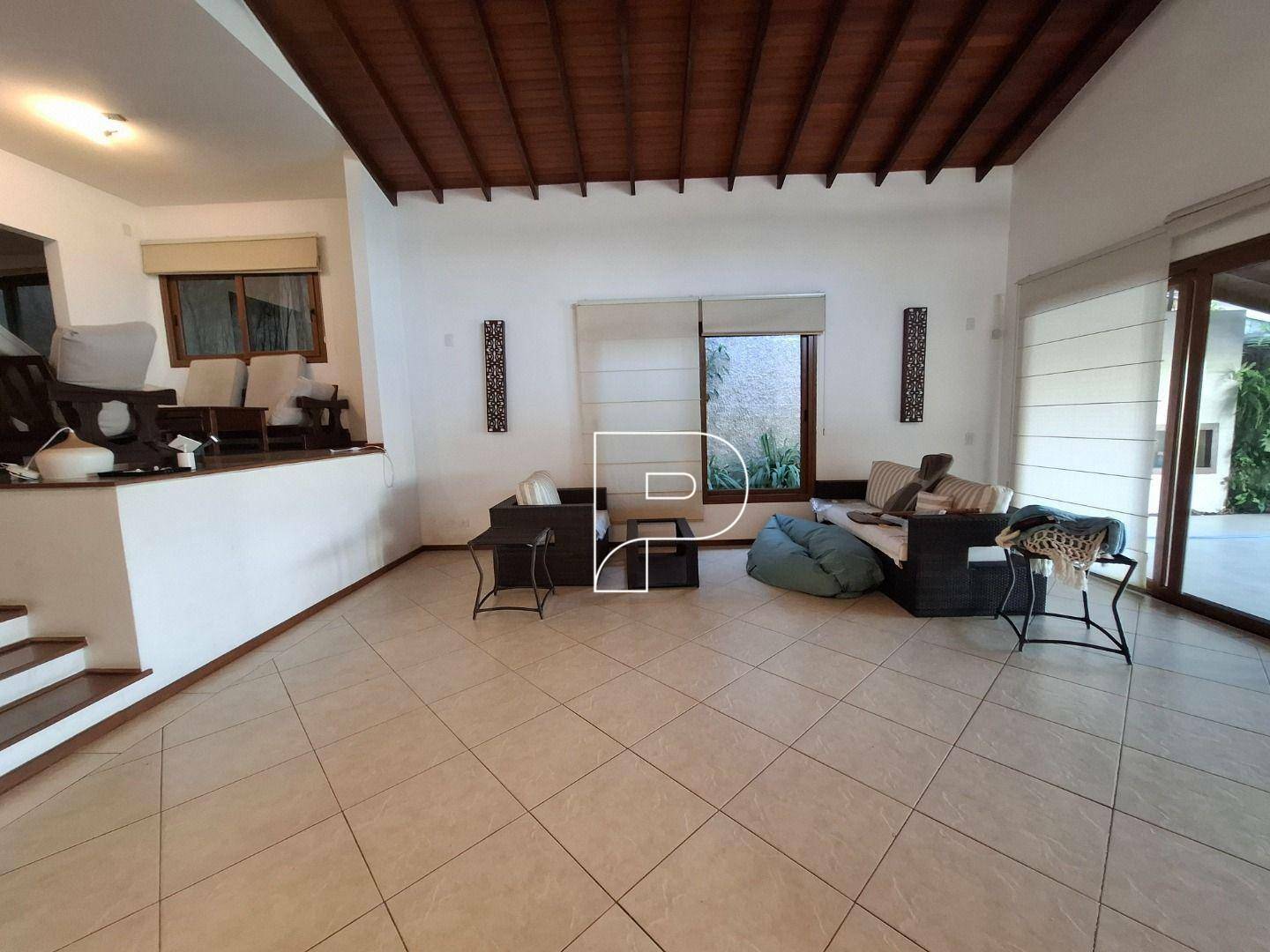 Casa de Condomínio à venda e aluguel com 3 quartos, 492m² - Foto 17