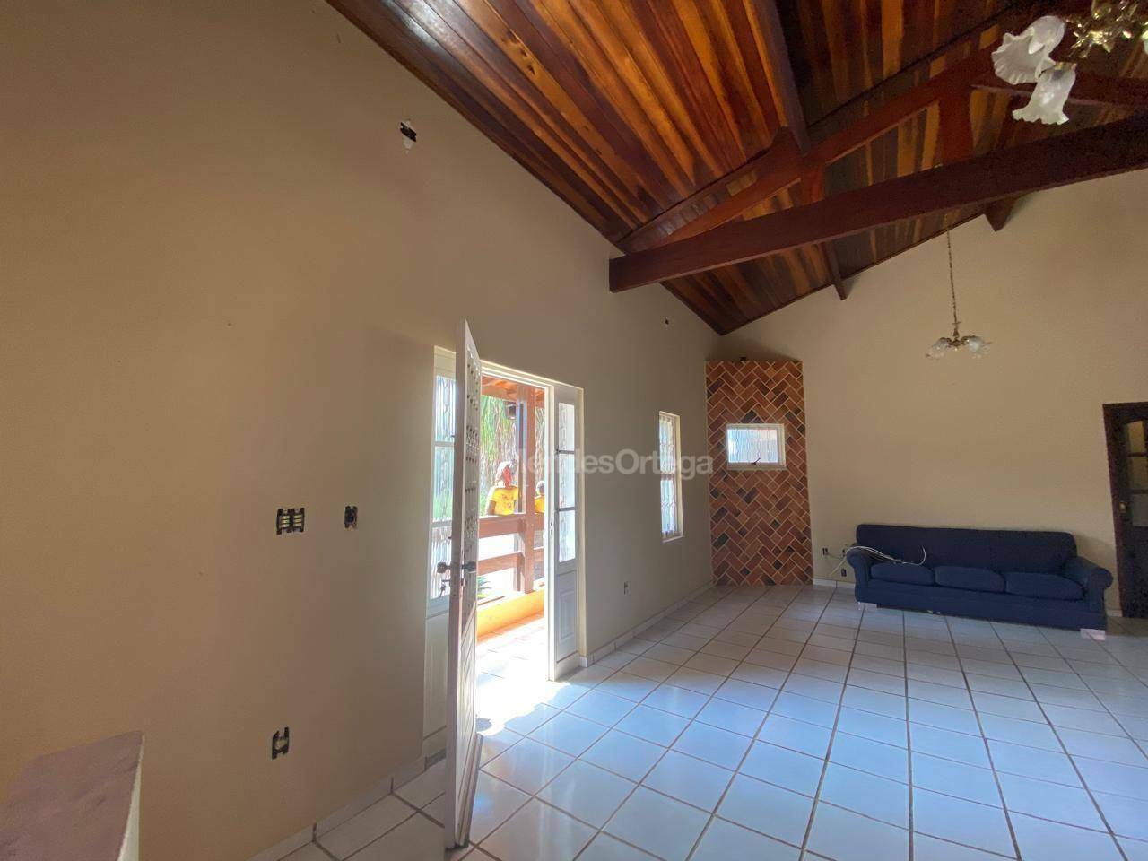 Chácara à venda com 5 quartos, 390m² - Foto 22