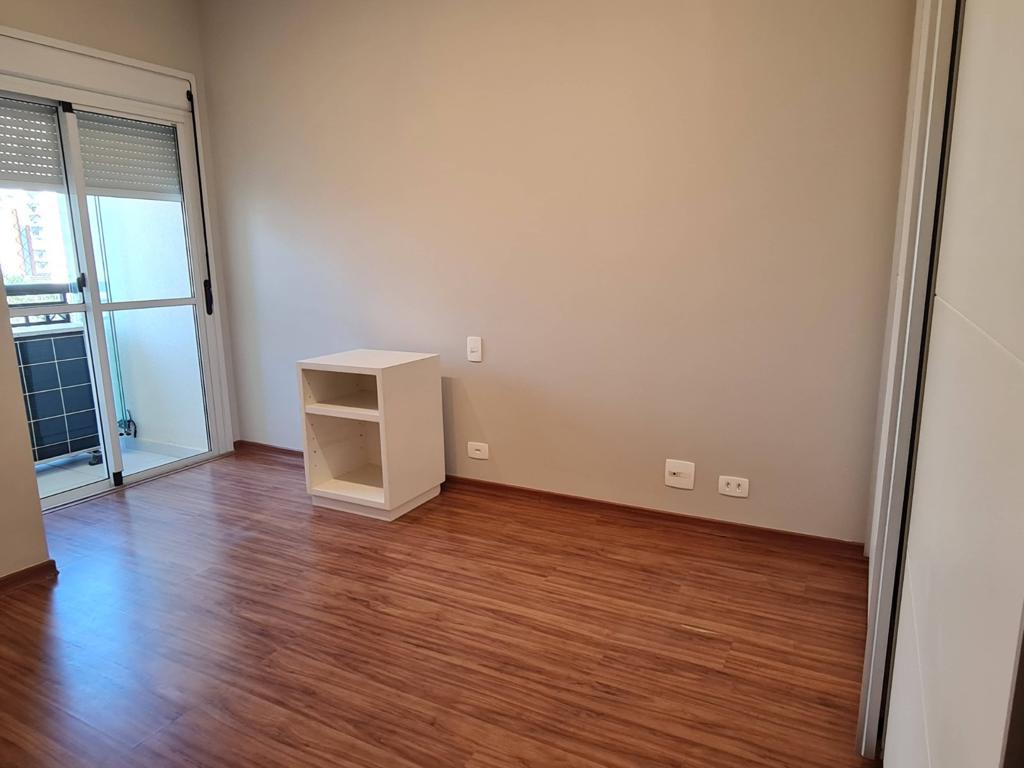 Apartamento à venda com 3 quartos, 178m² - Foto 19