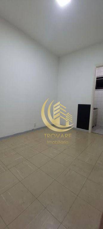 Apartamento à venda com 2 quartos, 67m² - Foto 14