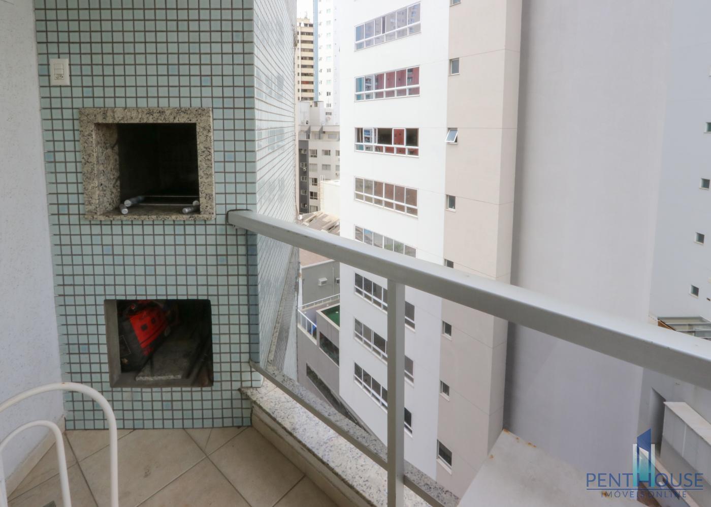 Apartamento à venda com 2 quartos, 107m² - Foto 3