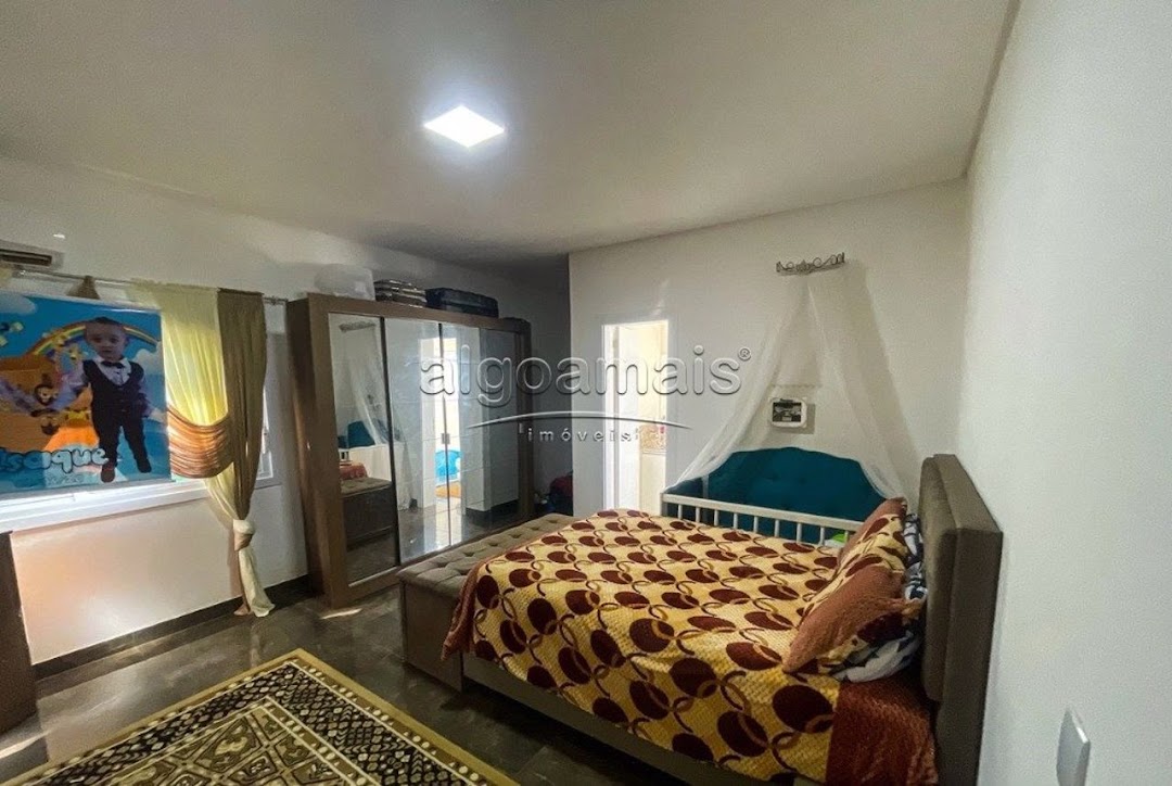 Casa de Condomínio à venda com 4 quartos, 250m² - Foto 17