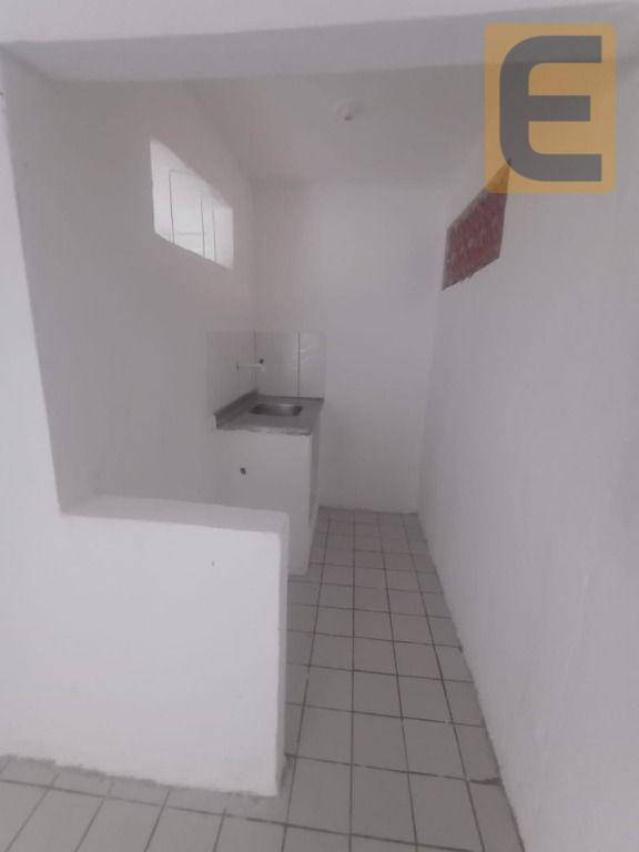 Apartamento para alugar com 2 quartos, 55m² - Foto 8