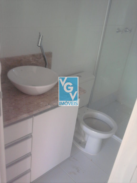 Apartamento à venda e aluguel com 2 quartos, 70m² - Foto 13