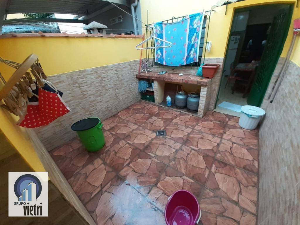 Sobrado à venda com 2 quartos, 97m² - Foto 24