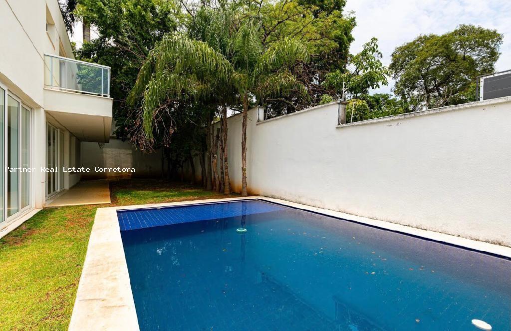 Casa de Condomínio à venda com 4 quartos, 533m² - Foto 25