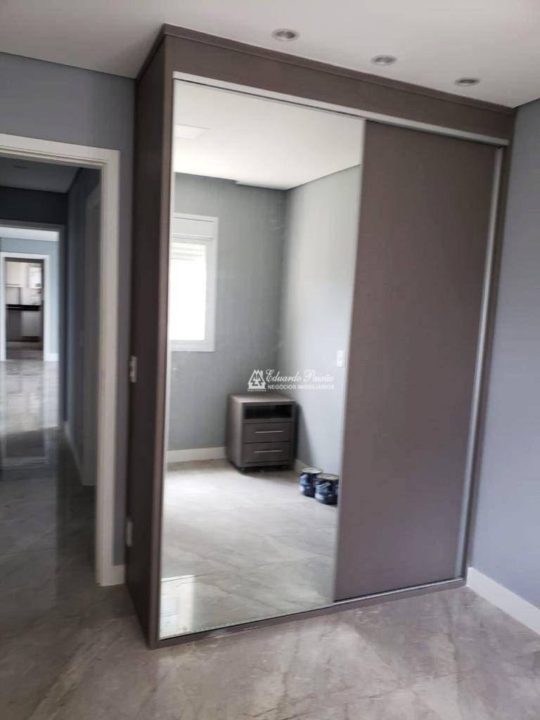 Apartamento à venda com 3 quartos, 154m² - Foto 13