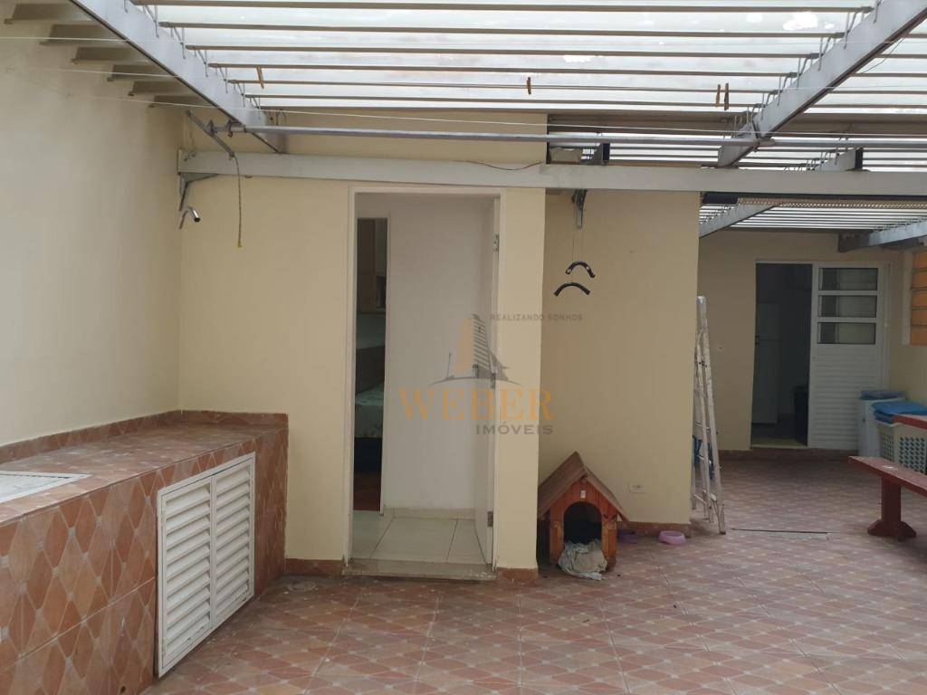 Casa à venda com 4 quartos, 150m² - Foto 38